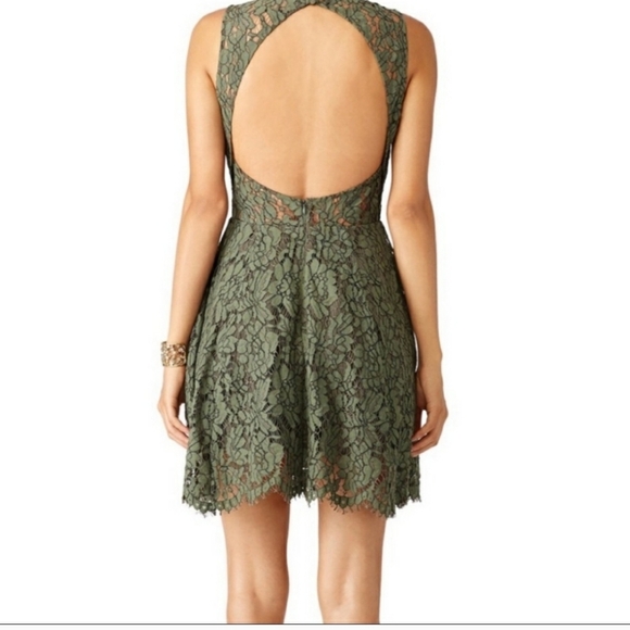 NEW Keepsake Porcelain Green Lace Open Back Dress Mini Keyhole Bohemian Summer - Picture 3 of 16